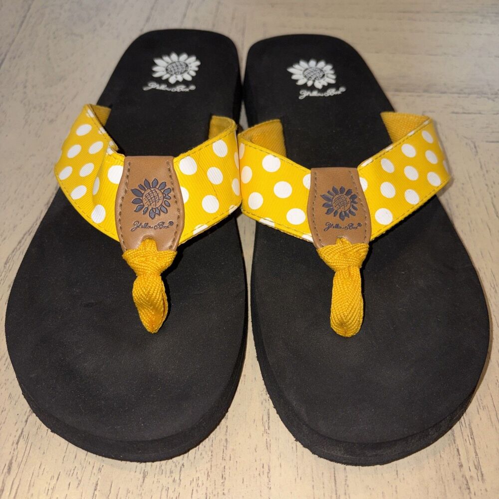 Yellow Box Women’s Flip Flops Yellow & White Polka Dot Size 8.5”
